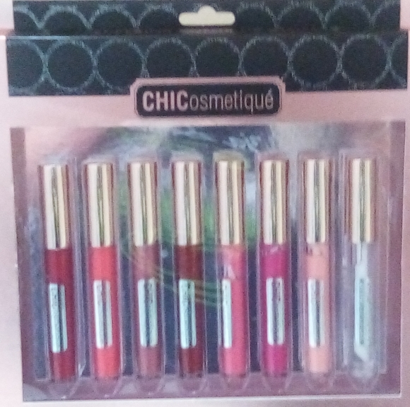 Clinique 8ct Lipgloss - Picture 2 of 3